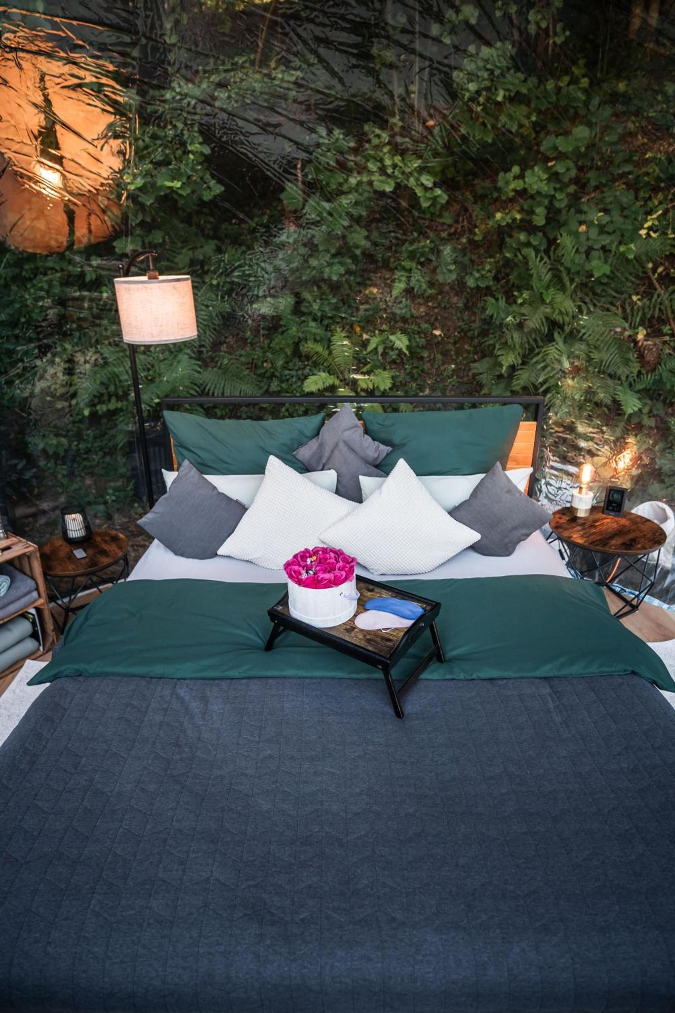 Living Timeless- Bubble Tent Elzach Inklusive Hot Tube Badefass- Schlafen Unterm Sternenhimmel ภายนอก รูปภาพ